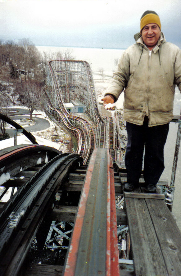 <h4>Sam Aquilina on the Comet at Crystal Beach</h4>
